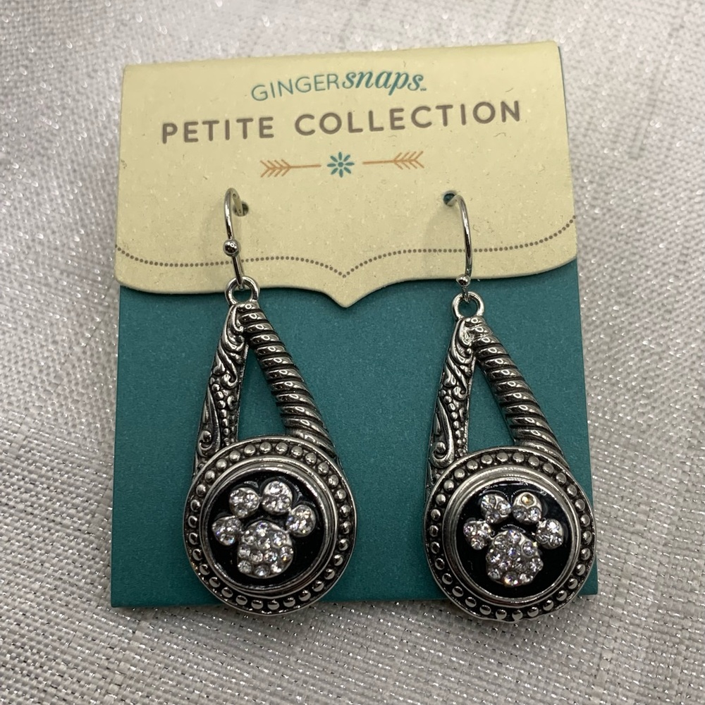 PETITE CHARM - PAW PRINT - Ginger Snaps & Co. Snap Button Earrings - 12mm/13mm